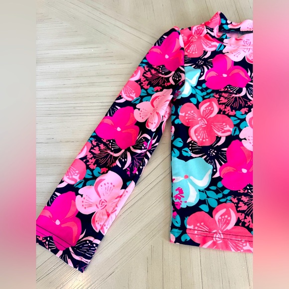 EUC - Carter’s Just One You Toddler Girls Bright Floral Rash Guard Shirt - Sz 5T - Picture 2 of 10